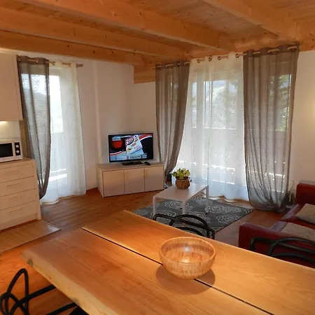 Haus Design By Isa Agentur Apartment